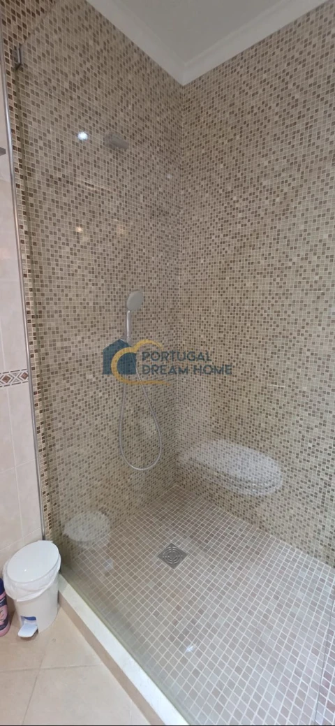 Apartamento T2 para Venda em Albufeira e Olhos de Água