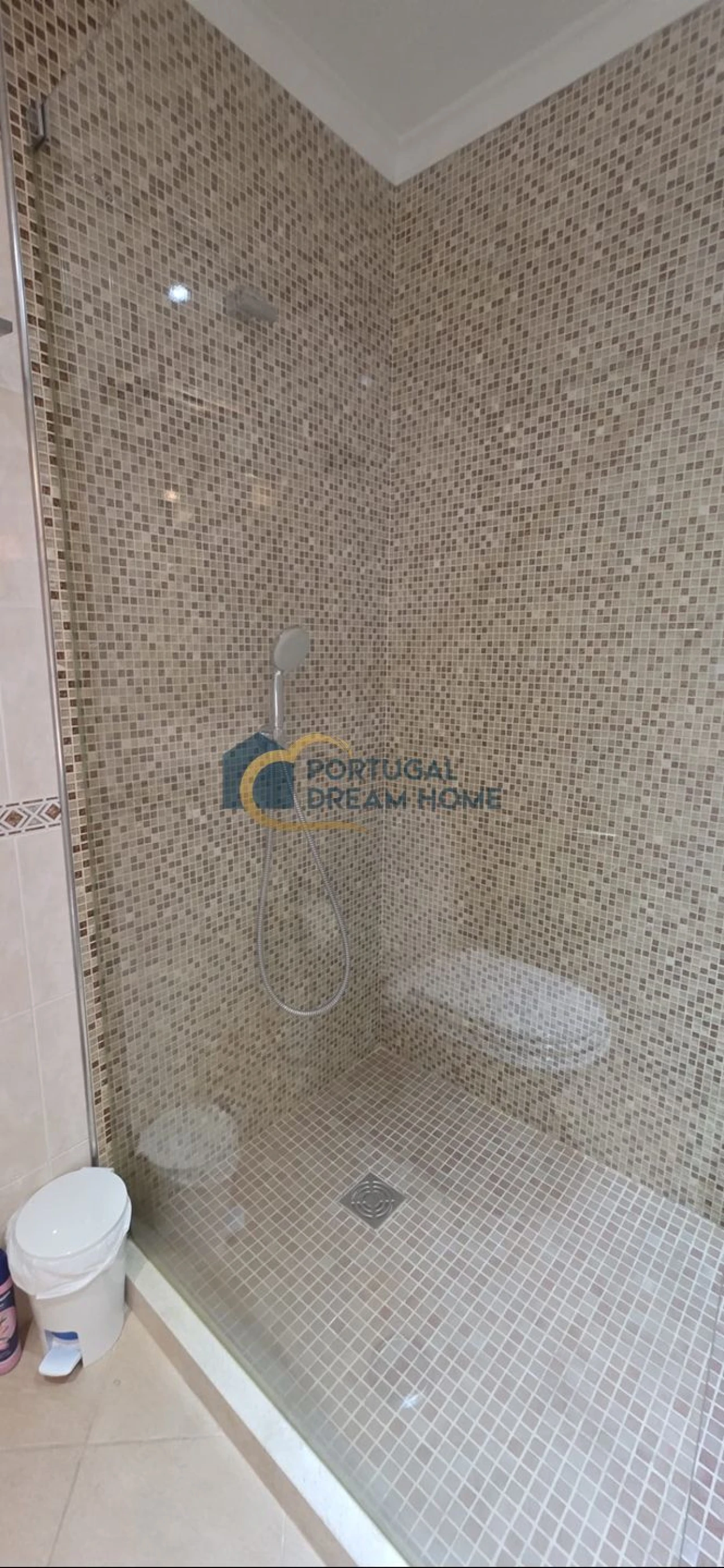Apartamento T2 para Venda em Albufeira e Olhos de Água Foto 20