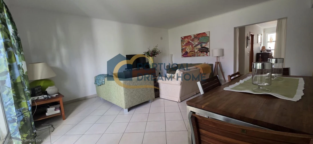 Moradia T3 para Venda em Ferreiras Foto 6