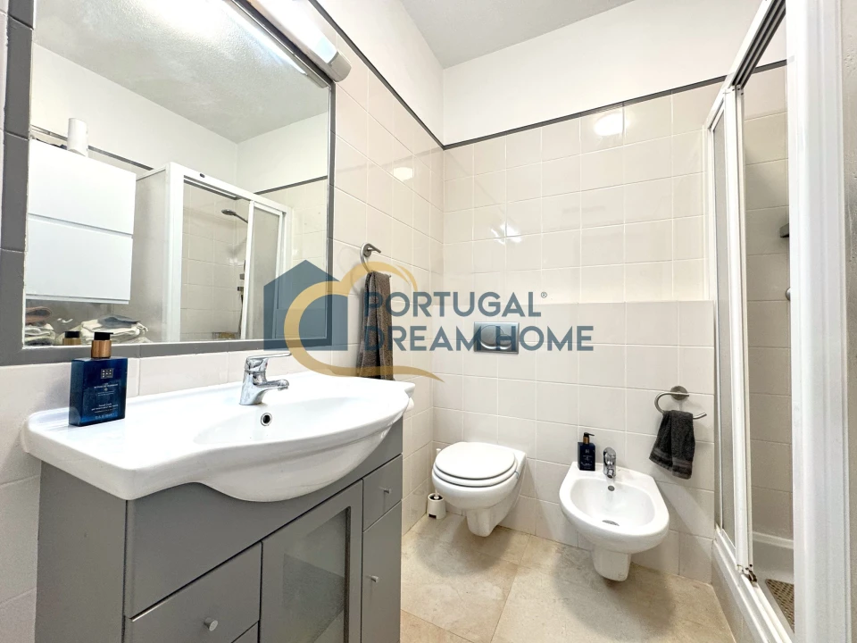 Apartamento T1 para Venda em Albufeira e Olhos de Água Foto 8