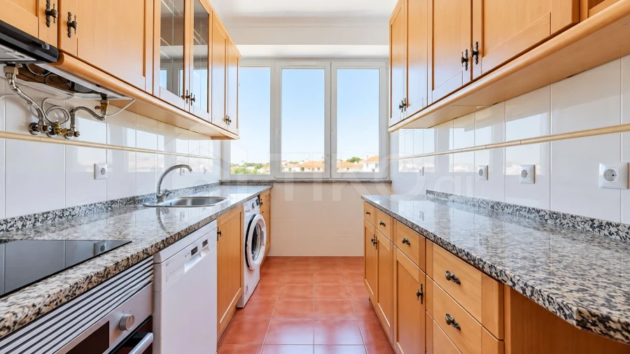 Apartamento T3 para Venda em Pontinha e Famões