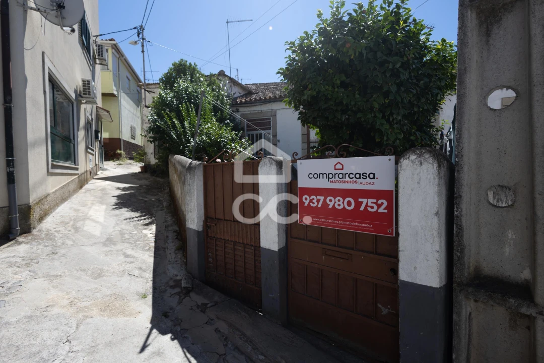 Moradia T7 para Venda em Peso da Régua e Godim Foto 1