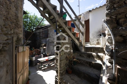 Moradia T7 para Venda em Peso da Régua e Godim