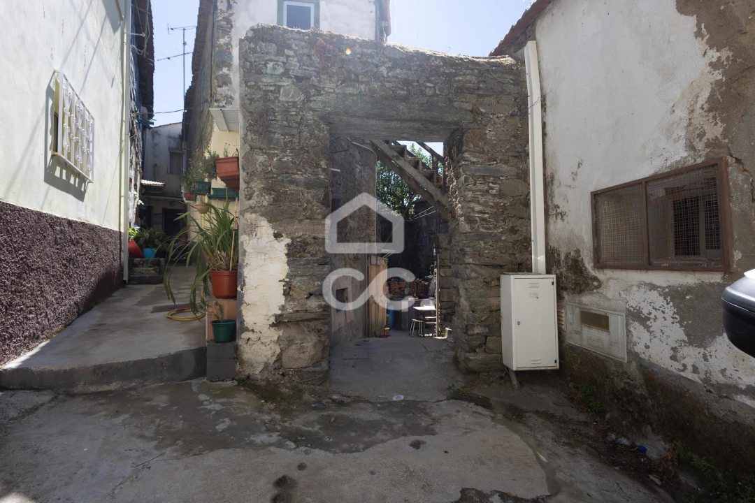 Moradia T7 para Venda em Peso da Régua e Godim Foto 10