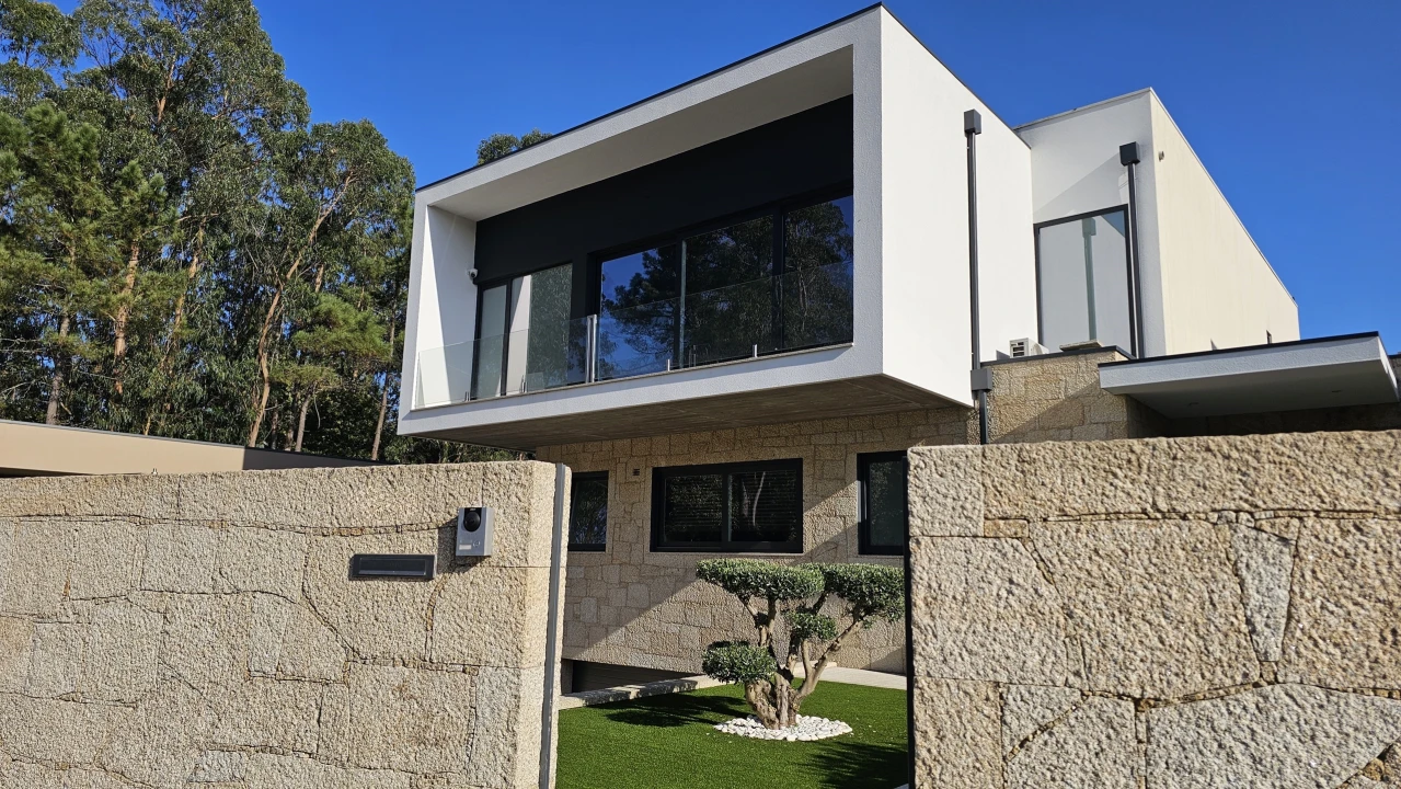 Moradia T3 para Venda em Vila do Conde Foto 1
