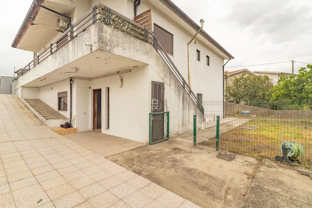 Terreno para Venda em Selho (São Jorge) Foto 20