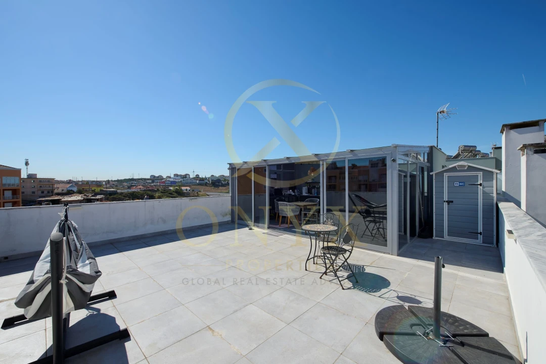 Apartamento T3 para Venda em Agualva e Mira-Sintra Foto 28