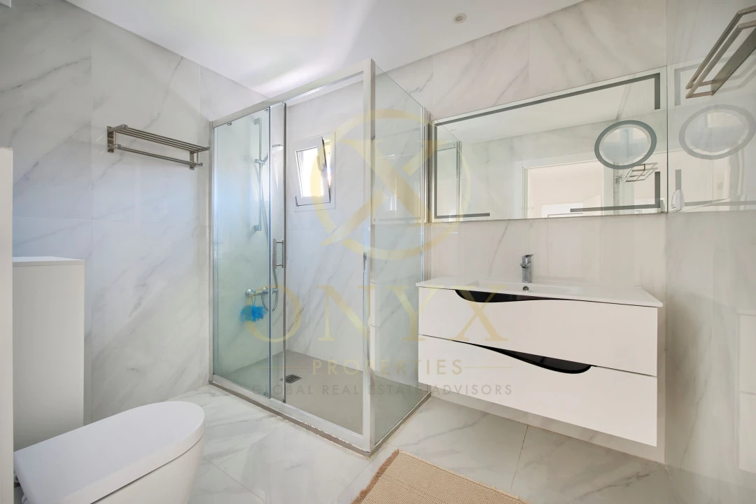 Apartamento T3 para Venda em Agualva e Mira-Sintra Foto 22