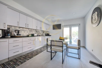 Apartamento T3 para Venda em Agualva e Mira-Sintra