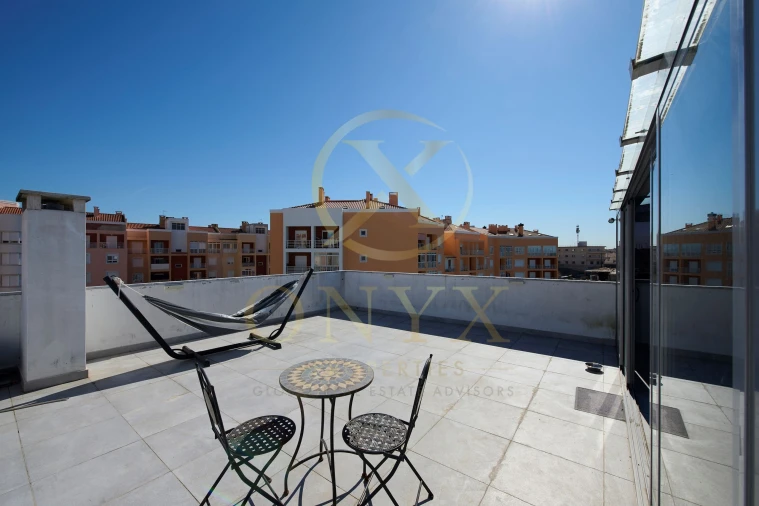 Apartamento T3 para Venda em Agualva e Mira-Sintra Foto 27