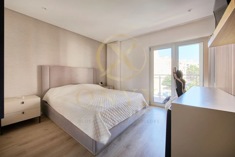 Apartamento T3 para Venda em Agualva e Mira-Sintra Foto 23