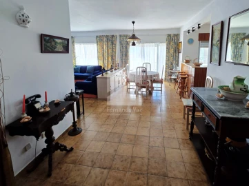 Apartamento T3 para Venda em Lagos (São Sebastião e Santa Maria)