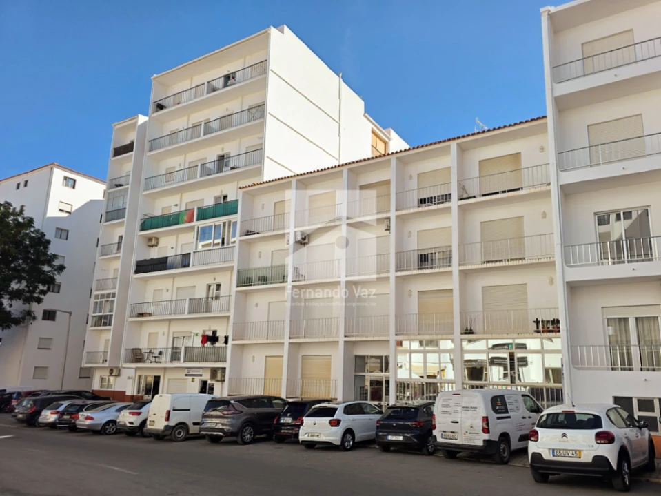 Apartamento T3 para Venda em Lagos (São Sebastião e Santa Maria) Foto 1