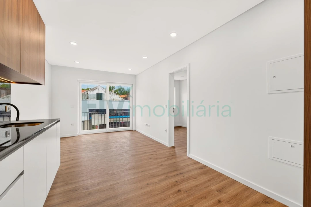Apartamento T1 para Venda em Caldas de Vizela (São Miguel e São João) Foto 3