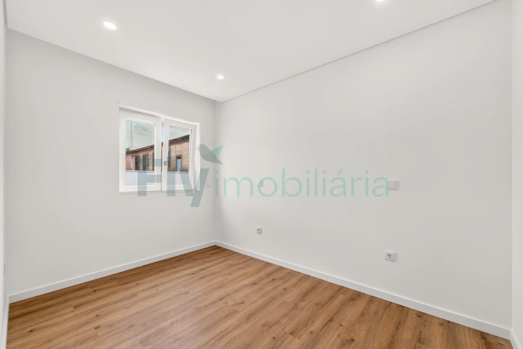 Apartamento T1 para Venda em Caldas de Vizela (São Miguel e São João) Foto 11