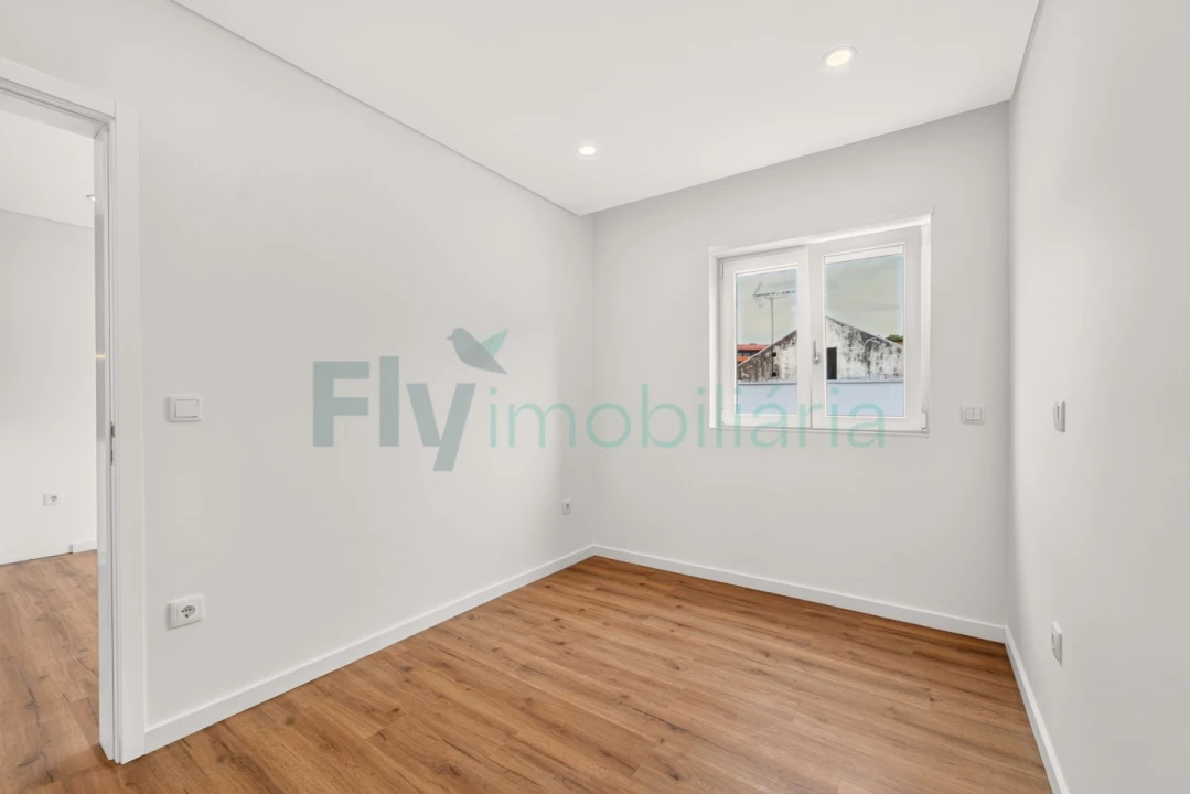 Apartamento T1 para Venda em Caldas de Vizela (São Miguel e São João) Foto 12