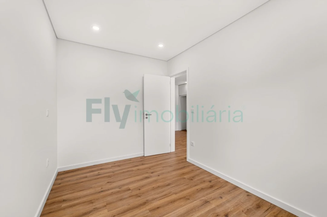 Apartamento T1 para Venda em Caldas de Vizela (São Miguel e São João) Foto 13