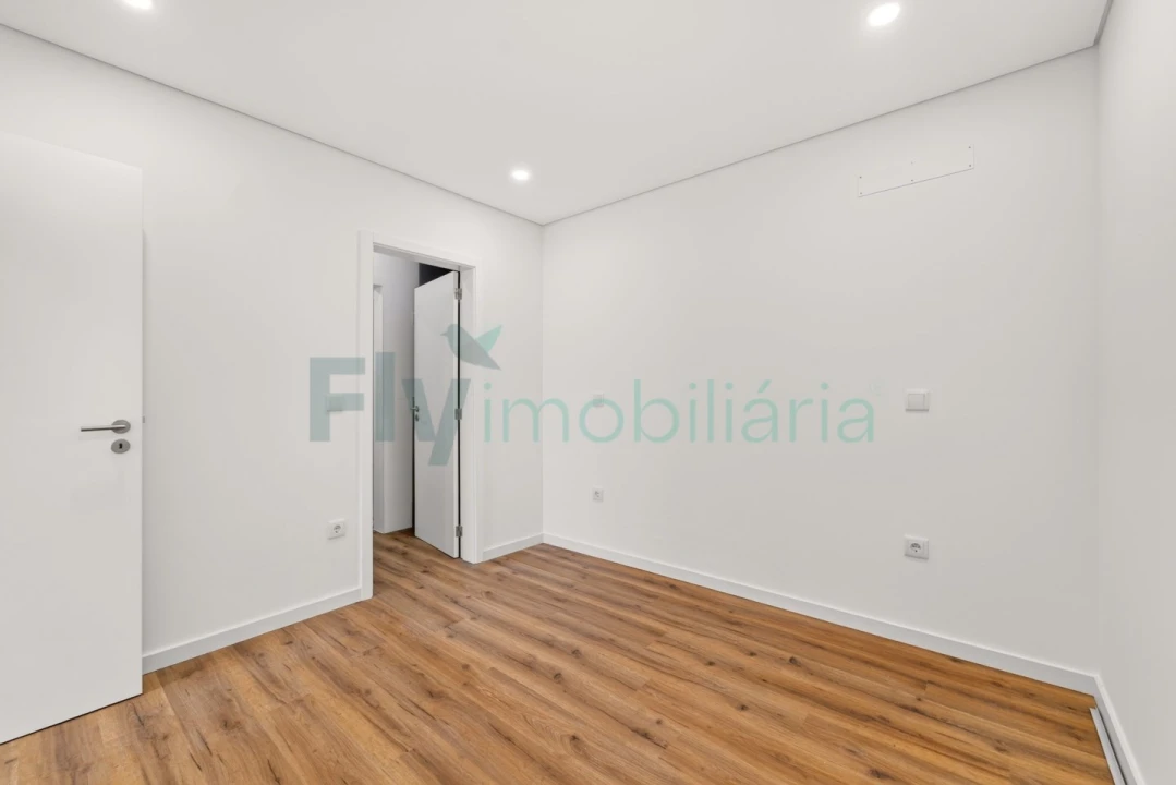 Apartamento T1 para Venda em Caldas de Vizela (São Miguel e São João) Foto 15