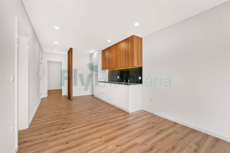 Apartamento T1 para Venda em Caldas de Vizela (São Miguel e São João) Foto 2