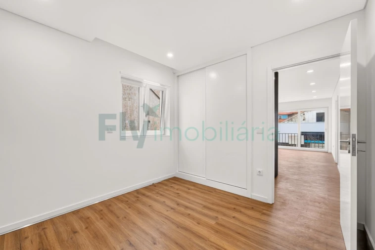 Apartamento T1 para Venda em Caldas de Vizela (São Miguel e São João) Foto 8