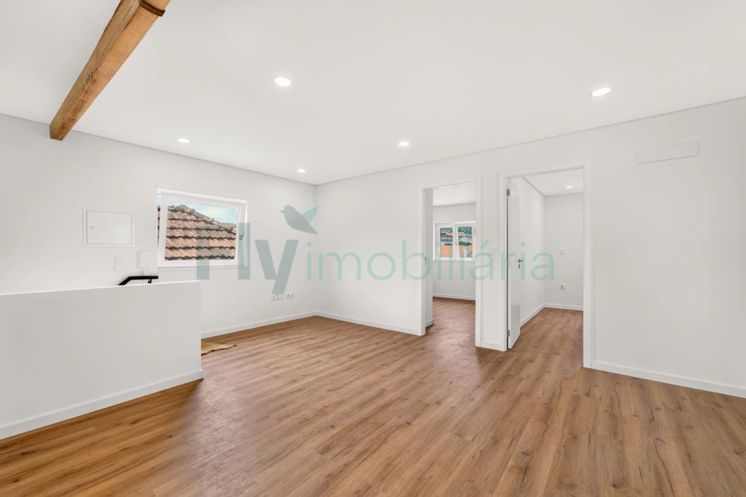 Apartamento T2 para Venda em Caldas de Vizela (São Miguel e São João) Foto 8