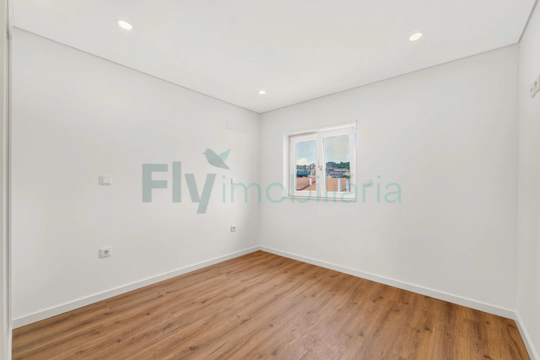 Apartamento T2 para Venda em Caldas de Vizela (São Miguel e São João) Foto 16