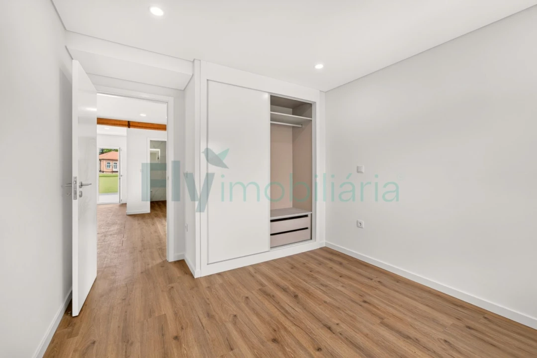 Apartamento T2 para Venda em Caldas de Vizela (São Miguel e São João) Foto 18