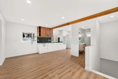 Apartamento T2 para Venda em Caldas de Vizela (São Miguel e São João)