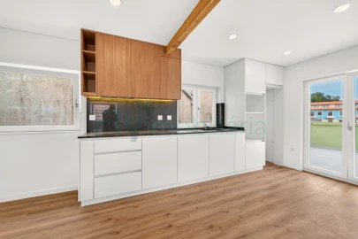 Apartamento T2 para Venda em Caldas de Vizela (São Miguel e São João)