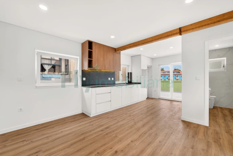 Apartamento T2 para Venda em Caldas de Vizela (São Miguel e São João) Foto 3