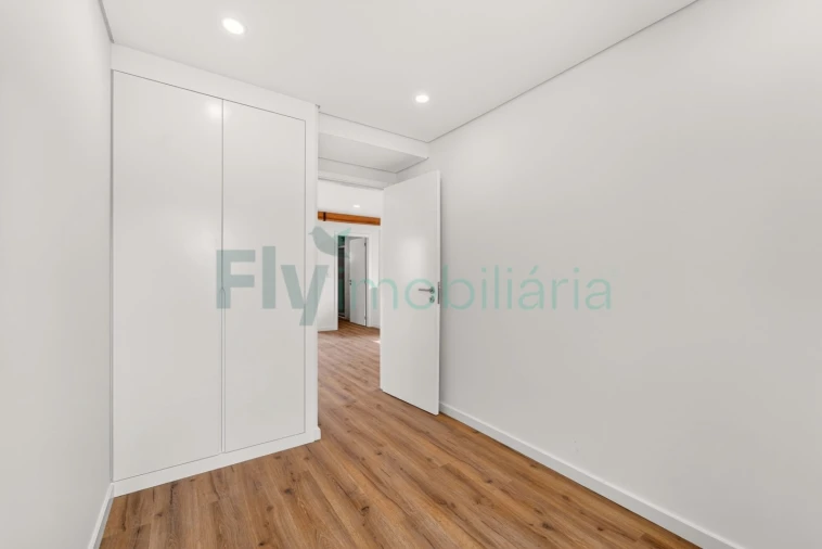Apartamento T2 para Venda em Caldas de Vizela (São Miguel e São João) Foto 20
