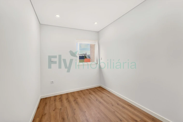 Apartamento T2 para Venda em Caldas de Vizela (São Miguel e São João) Foto 22