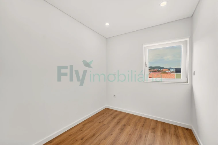 Apartamento T2 para Venda em Caldas de Vizela (São Miguel e São João) Foto 23