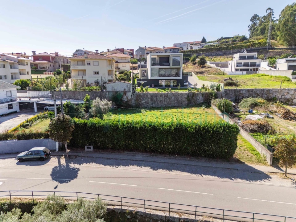 Terreno para Venda em Polvoreira Foto 15