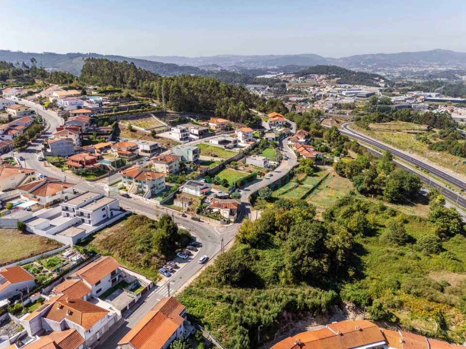Terreno para Venda em Polvoreira Foto 25