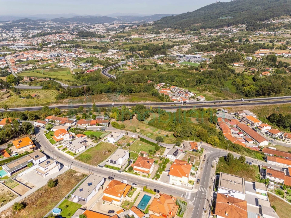 Terreno para Venda em Polvoreira Foto 27
