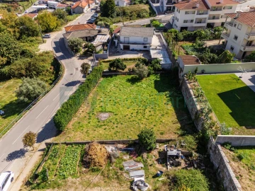 Terreno para Venda em Polvoreira