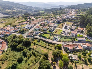 Terreno para Venda em Polvoreira