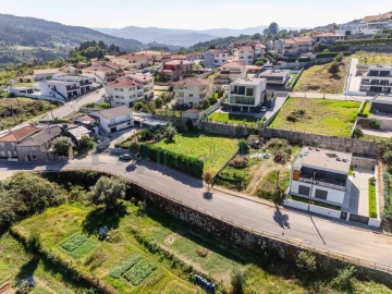 Terreno para Venda em Polvoreira
