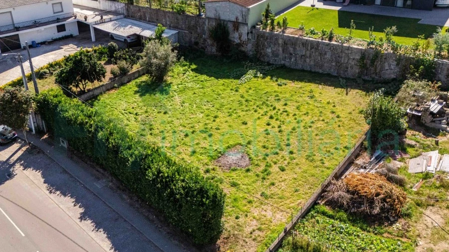 Terreno para Venda em Polvoreira