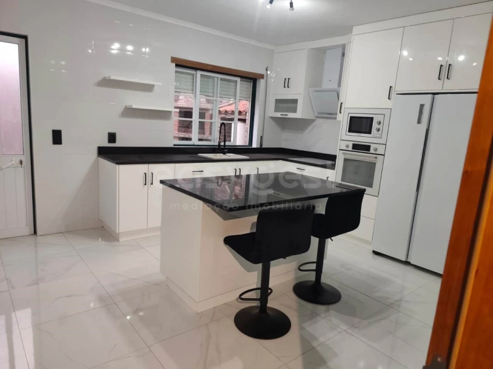 Moradia T3 para Venda em Aljustrel e Rio de Moinhos Foto 6