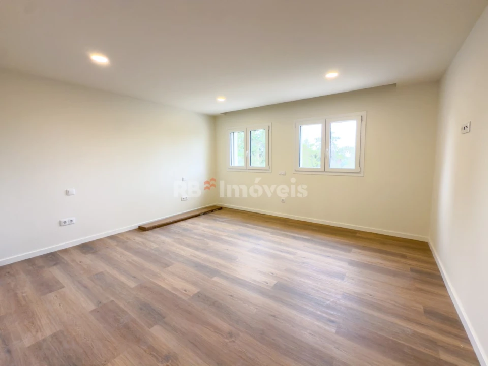 Apartamento T3 para Venda em Marvila, Ribeira Santarém, São Salvador, São Nicolau Foto 2