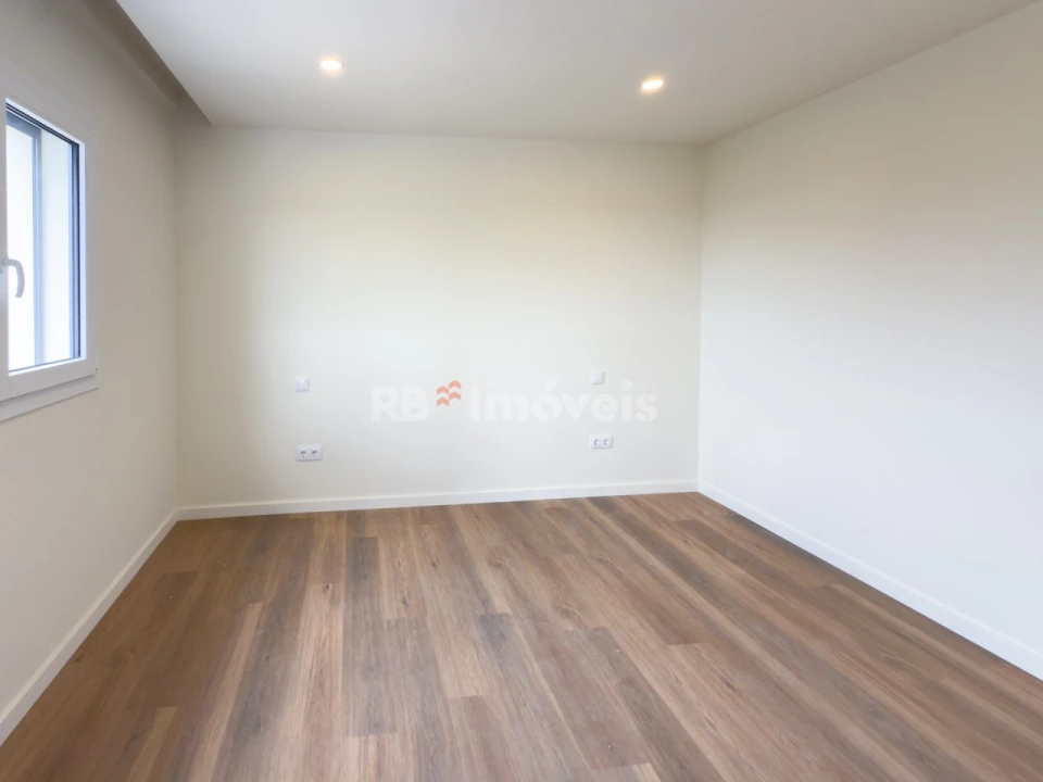 Apartamento T3 para Venda em Marvila, Ribeira Santarém, São Salvador, São Nicolau Foto 5