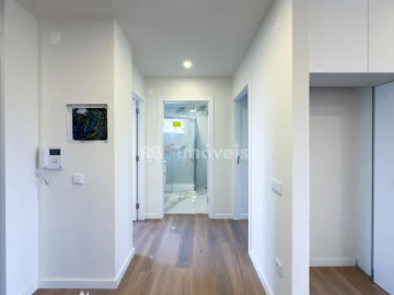 Apartamento T3 para Venda em Marvila, Ribeira Santarém, São Salvador, São Nicolau