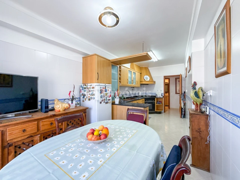 Apartamento T4 para Venda em São João Baptista Foto 2