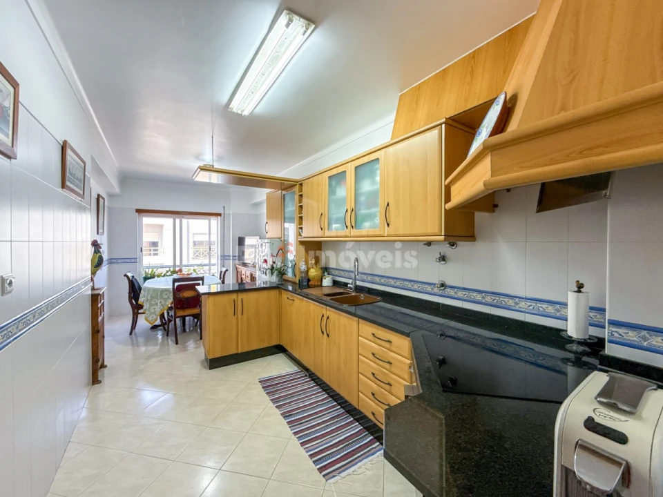 Apartamento T4 para Venda em São João Baptista Foto 4