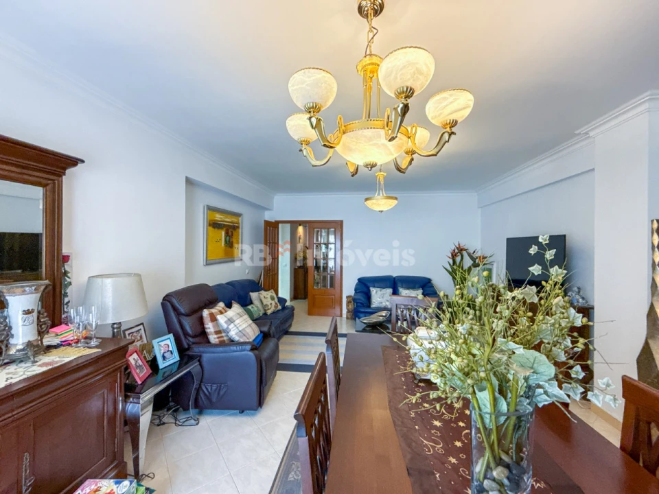 Apartamento T4 para Venda em São João Baptista Foto 13