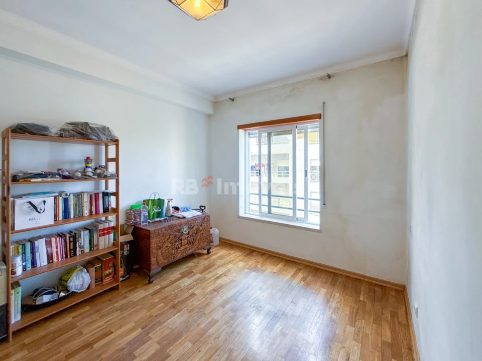 Apartamento T4 para Venda em São João Baptista Foto 30
