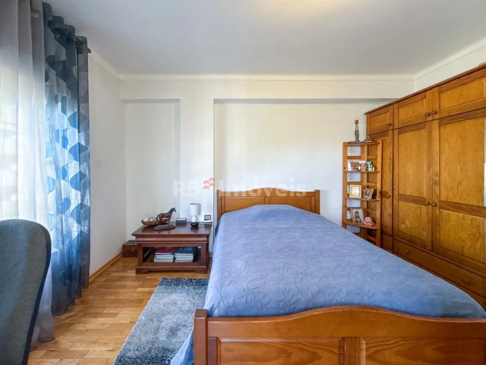 Apartamento T4 para Venda em São João Baptista Foto 33