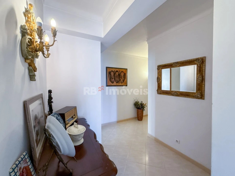 Apartamento T4 para Venda em São João Baptista Foto 38